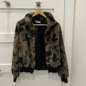 Plush, cozy, camo jacket